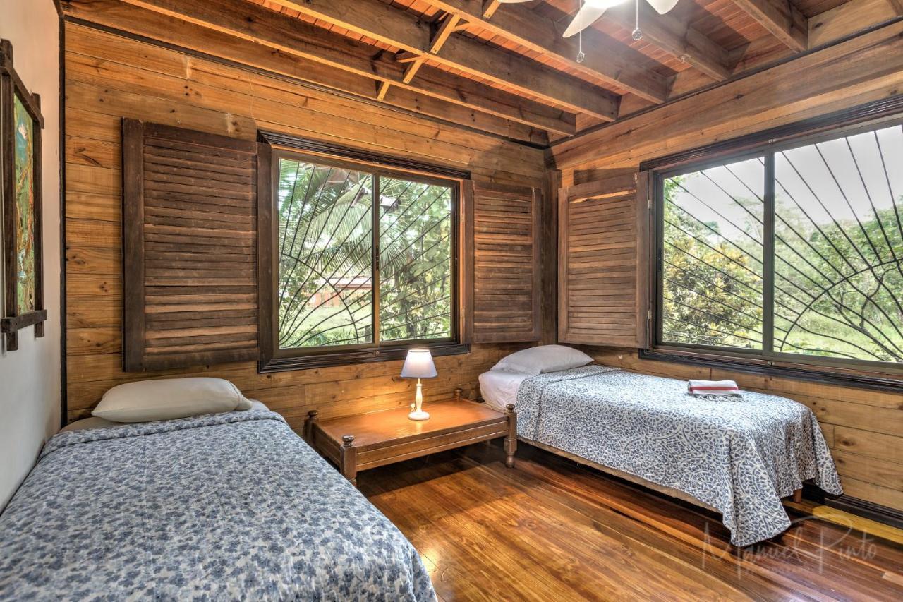 Casa Ylang In Black Sand Beach Villa Puerto Viejo de Talamanca Buitenkant foto